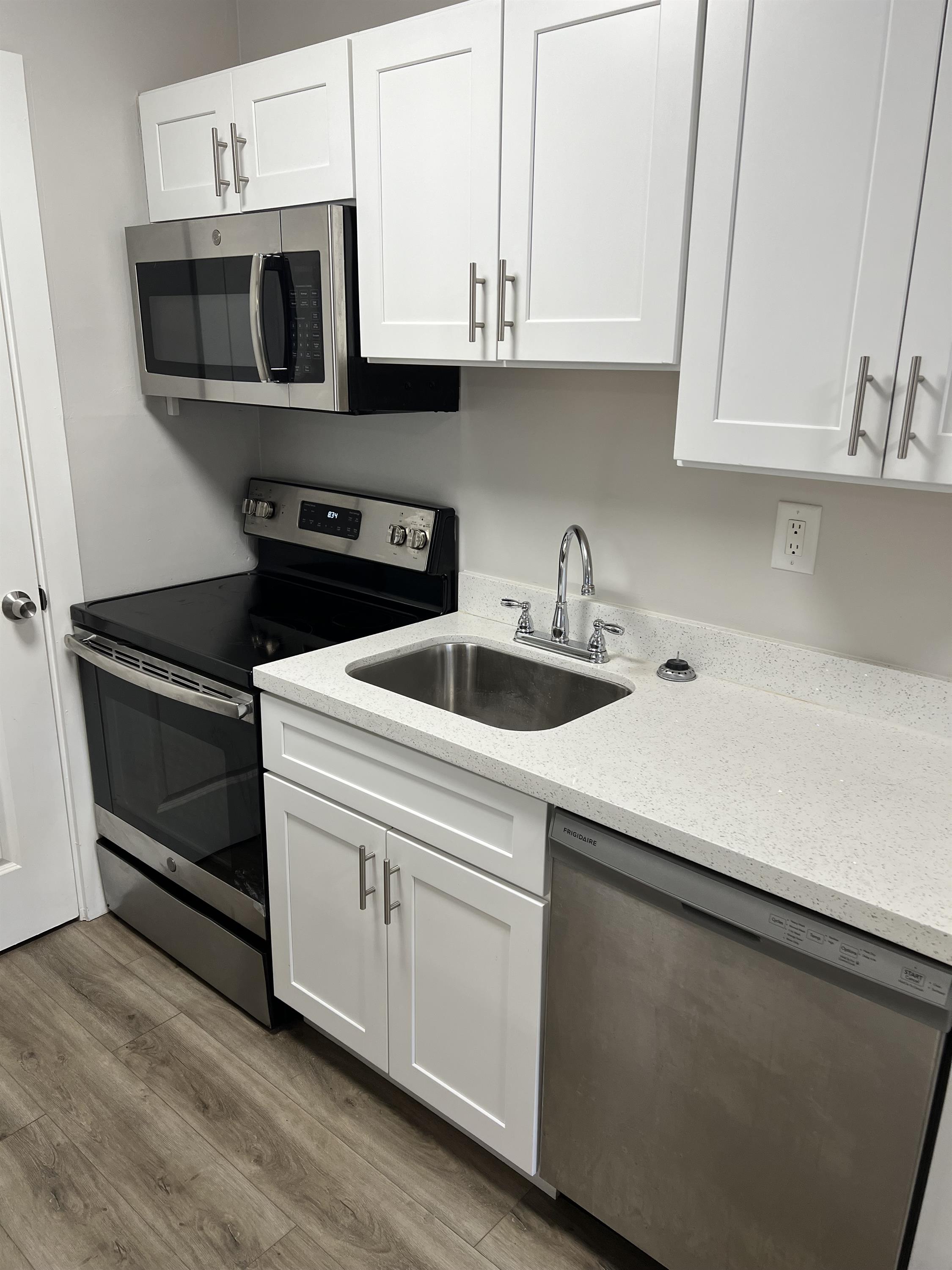 1500 NE 50TH CT