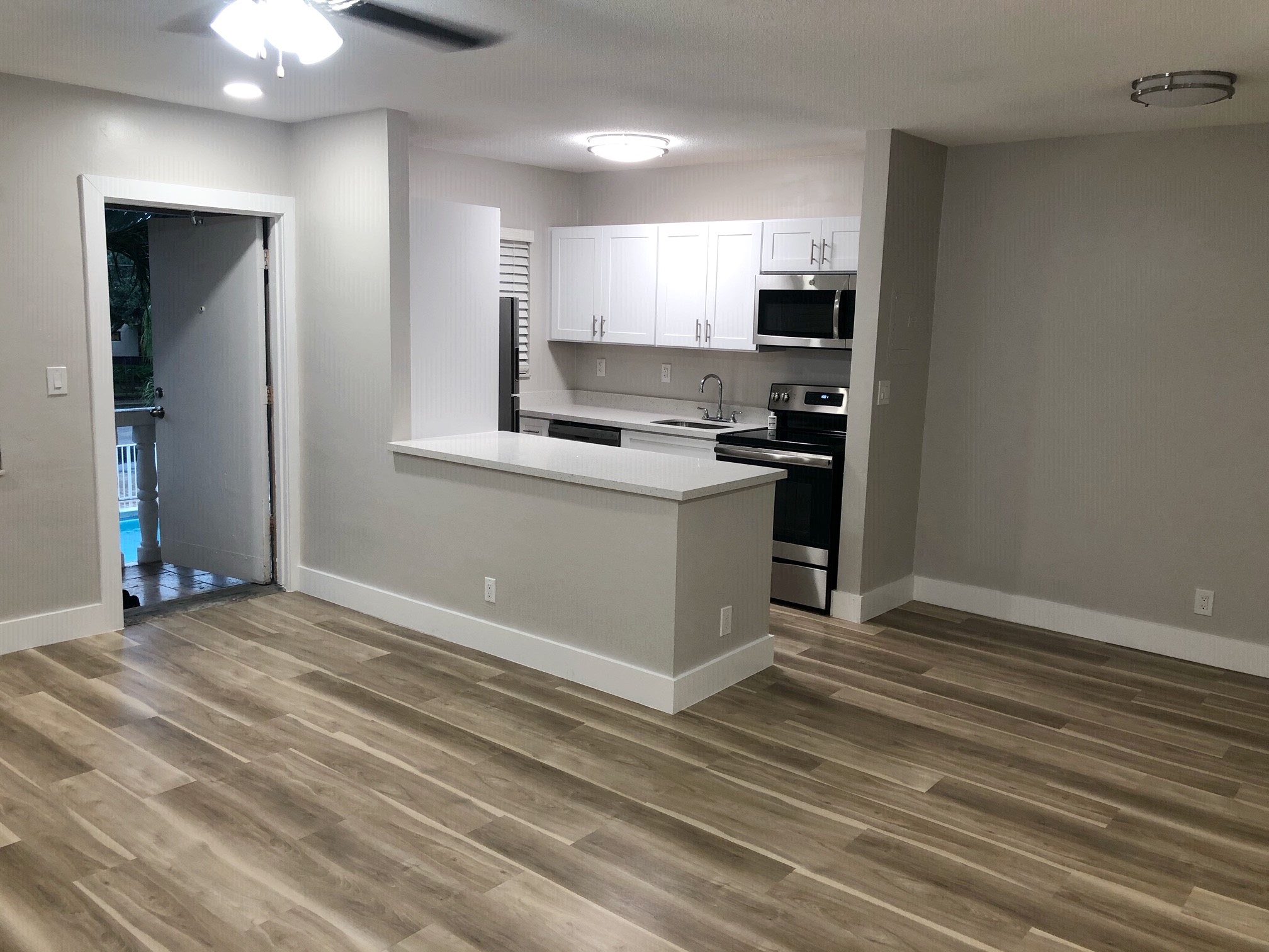 530 NE 20TH ST - 5A