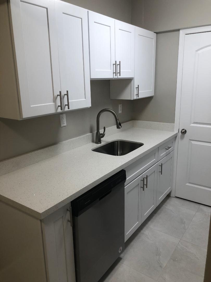 1500 NE 50TH CT
